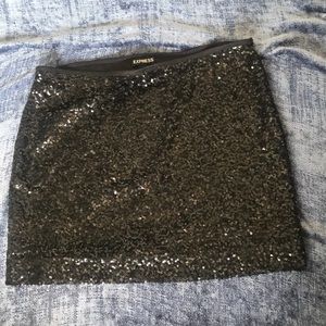 Express sequin mini skirt